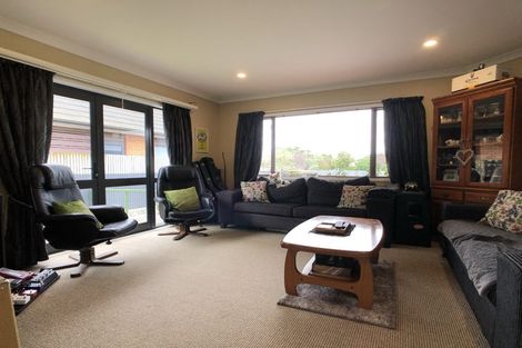 Photo of property in 19 Napier Street, Jervoistown, Napier, 4112