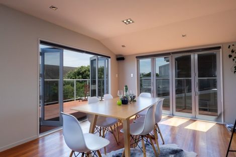 Photo of property in 15 Jane Street, Waikanae Beach, Waikanae, 5036