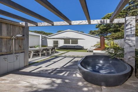 Photo of property in 75 Dundas Street, Seatoun, Wellington, 6022