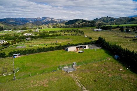 Photo of property in 10 Lake Hills Road, Inland Road, Kaikoura, 7373