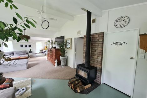 Photo of property in 2 Epping Place, Richmond Heights, Taupo, 3330