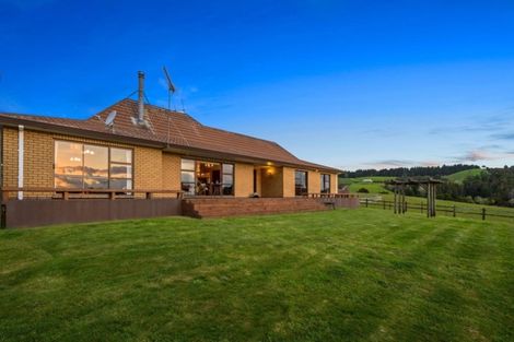 Photo of property in 221 Brookby Road, Brookby, Manurewa, 2576