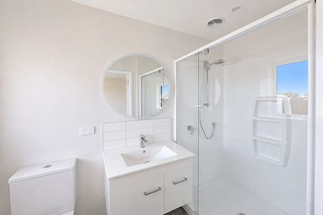 Photo of property in 5 Wheeler Place, Upper Vogeltown, New Plymouth, 4310