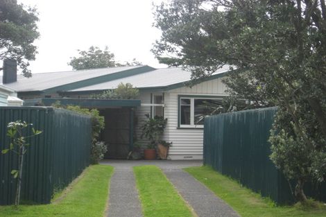 Photo of property in 3 Tohora Place, Spotswood, New Plymouth, 4310