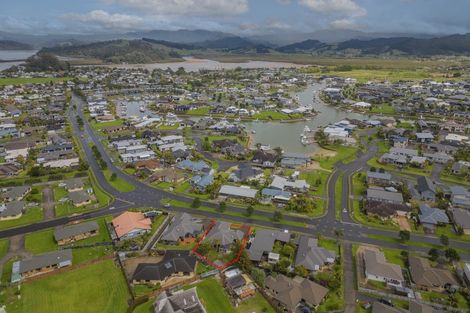 Photo of property in 42 Kupe Drive, Whitianga, 3510