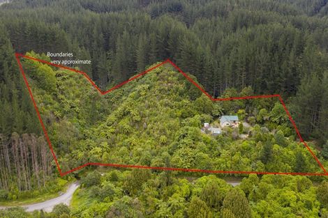 Photo of property in 906 Otaki Gorge Road, Hautere, Otaki, 5582