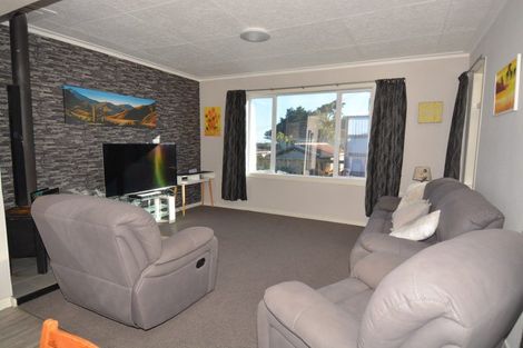 Photo of property in 11 Mason Street, Bluff, 9814