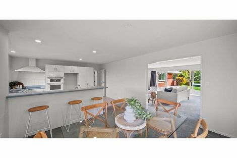 Photo of property in 4 Fountainhead Lane, Hillmorton, Christchurch, 8025