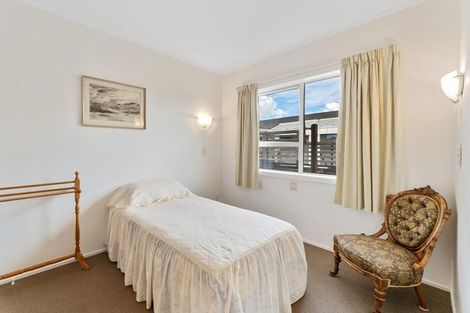 Photo of property in 126a Hillcrest Road, Raumati Beach, Paraparaumu, 5032