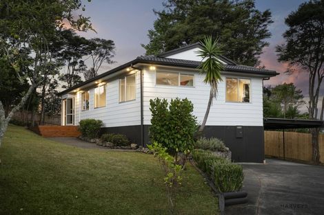 Photo of property in 7 Stallard Place, Glen Eden, Auckland, 0602