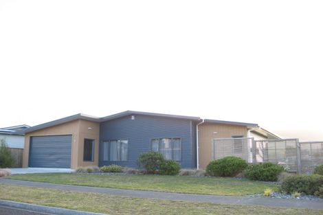Photo of property in 21 Te Awha Place, Kuratau, Turangi, 3381