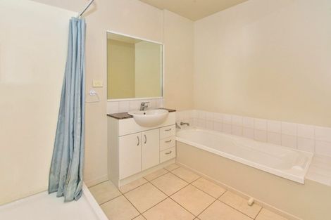 Photo of property in 14/18 Alicante Avenue, Hillpark, Auckland, 2102