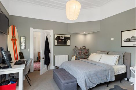 Photo of property in 214 Heatherlea Road East, Levin, 5571