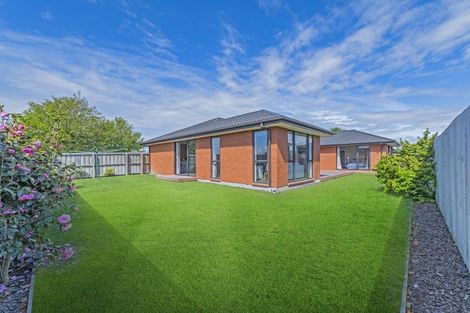 Photo of property in 17 Exeter Lane, Rolleston, 7614