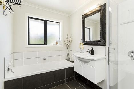 Photo of property in 45 Duxford Crescent, Fairfield, Dunedin, 9018