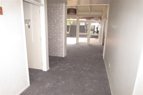 Photo of property in 46 Grenada Avenue, Forrest Hill, Auckland, 0620