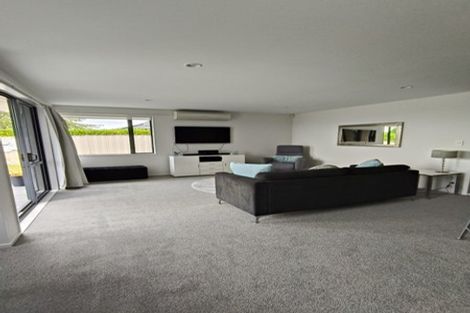 Photo of property in 10 Amner Place, Havelock North, 4130