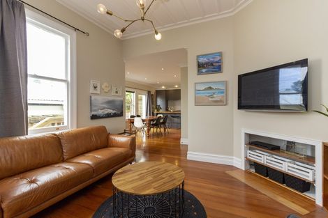 Photo of property in 23 Portal Street, Durie Hill, Whanganui, 4500