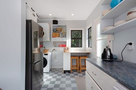 Photo of property in 8 Khyber Road, Seatoun, Wellington, 6022