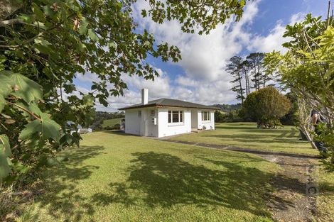 Photo of property in 79 Annandale Road, Kumeu, 0891