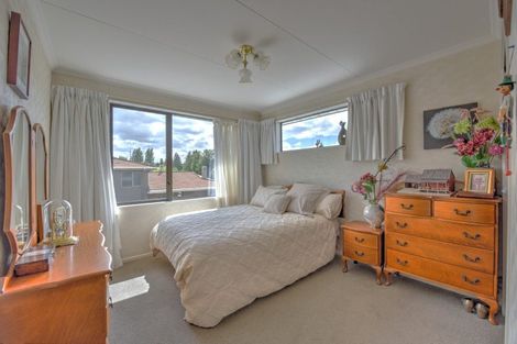 Photo of property in 68 Norton Street, Gore, 9710