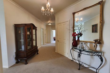 Photo of property in 1095 Queen Street East, Levin, 5571