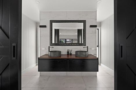 Photo of property in 23 Rich Rise, Havelock North, 4130