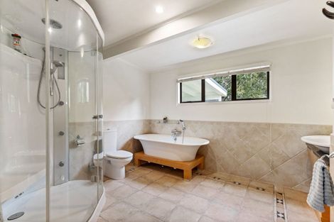 Photo of property in 167 Anderson Road, Helensville, 0875