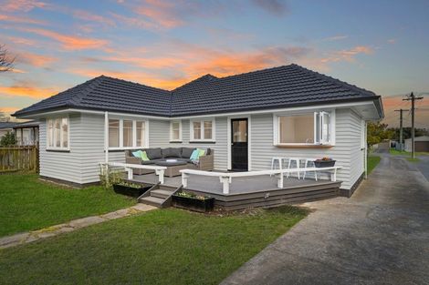 Photo of property in 2 Clarke Avenue, Te Aroha, 3320