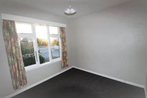 Photo of property in 2/14 Shaftesbury Street, Avonhead, Christchurch, 8042