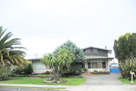 Photo of property in 27 Alamein Crescent, Onekawa, Napier, 4110