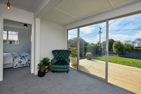 Photo of property in 16 Cromer Street, Kaikoura, 7300