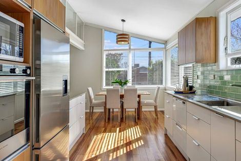 Photo of property in 49 English Street, St Andrews, Hamilton, 3200