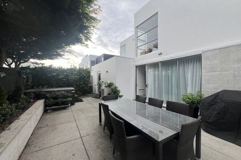 Photo of property in 18a Onslow Street, St Albans, Christchurch, 8014