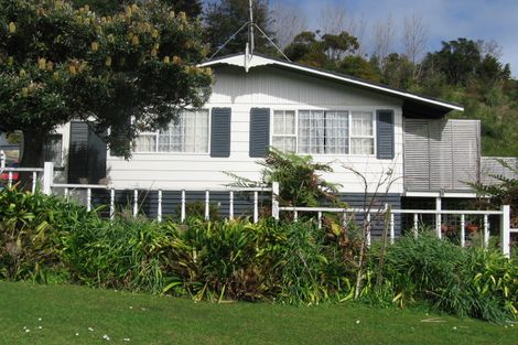 Photo of property in 14 Firth View Road, Te Puru, Thames, 3575