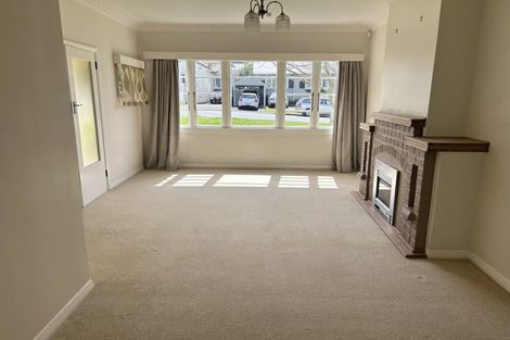 Photo of property in 14-16 Kingsway, Three Kings, Auckland, 1024