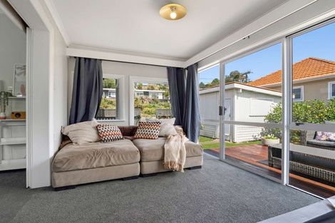 Photo of property in 64 Great North Road, Saint Johns Hill, Whanganui, 4500
