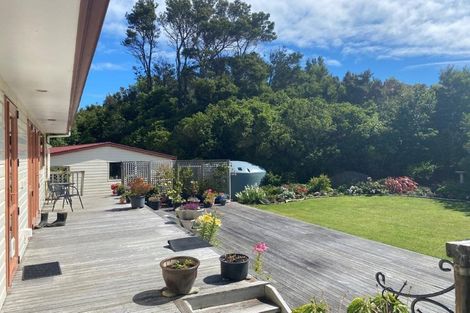 Photo of property in 2 Bishop Road, Parapara, Takaka, 7182