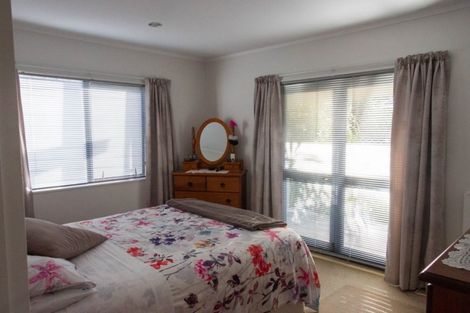 Photo of property in 16 Shoemaker Road, Waipu, 0510