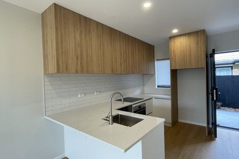 Photo of property in 6/13 Thomas Road, Mangere, Auckland, 2022