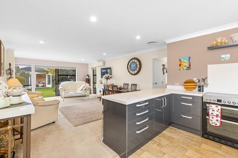 Photo of property in 14c Weiti Road, Orewa, 0931