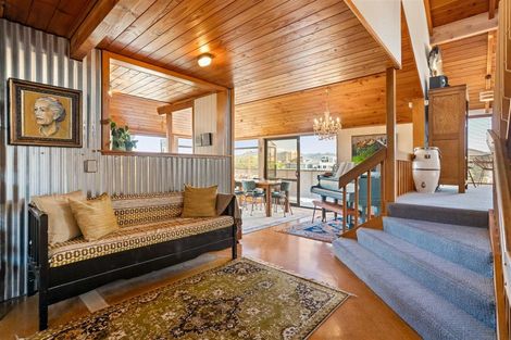 Photo of property in 116 Saint Patricks Row, Whangamata, 3620