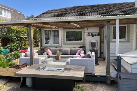 Photo of property in 32 Totara Crescent, Woburn, Lower Hutt, 5010