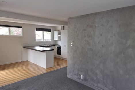 Photo of property in 2a Curzon Place, Parklands, Christchurch, 8083