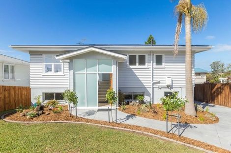 Photo of property in 55 Bruce Road, Glenfield, Auckland, 0629