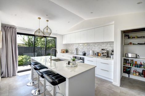 Photo of property in 18 Caledonia Drive, Mosgiel, 9024