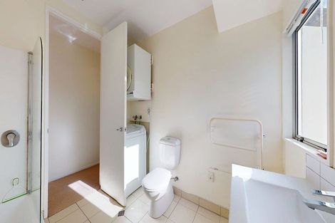 Photo of property in Coromandel Heights, 5/111 Coromandel Street, Newtown, Wellington, 6021