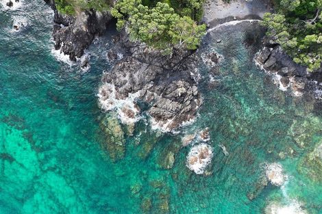 Photo of property in 28 Barrier View Road, Leigh, 0985