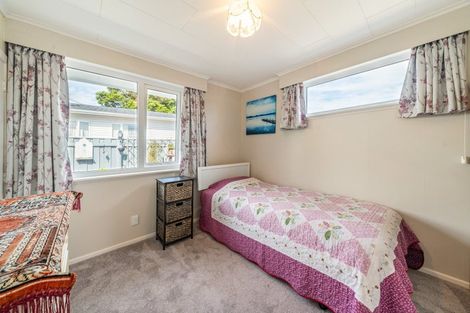 Photo of property in 5 Mcleod Street, Elderslea, Upper Hutt, 5018