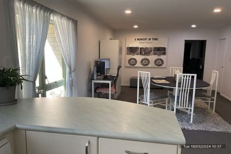 Photo of property in 2/20 Tarnica Road, Northpark, Auckland, 2013